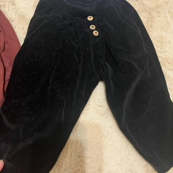 Zara Girls 2T Bundle with Striped Sweater and Ruffle Blouse - Picture 4 of 7